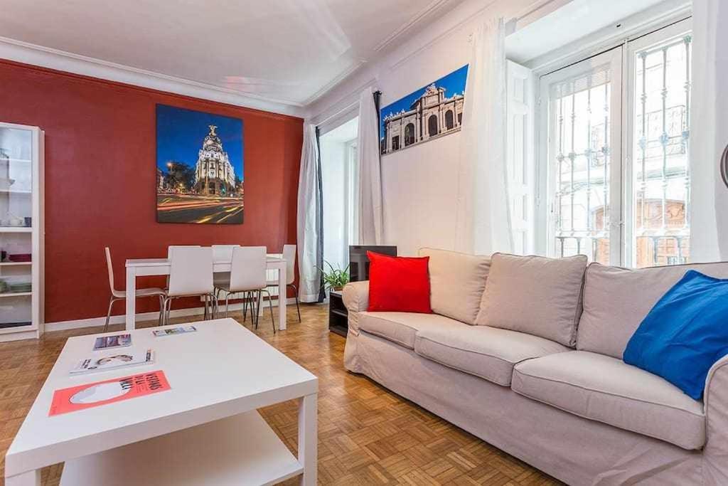 Piso Confortable Y Céntrico Apartamento